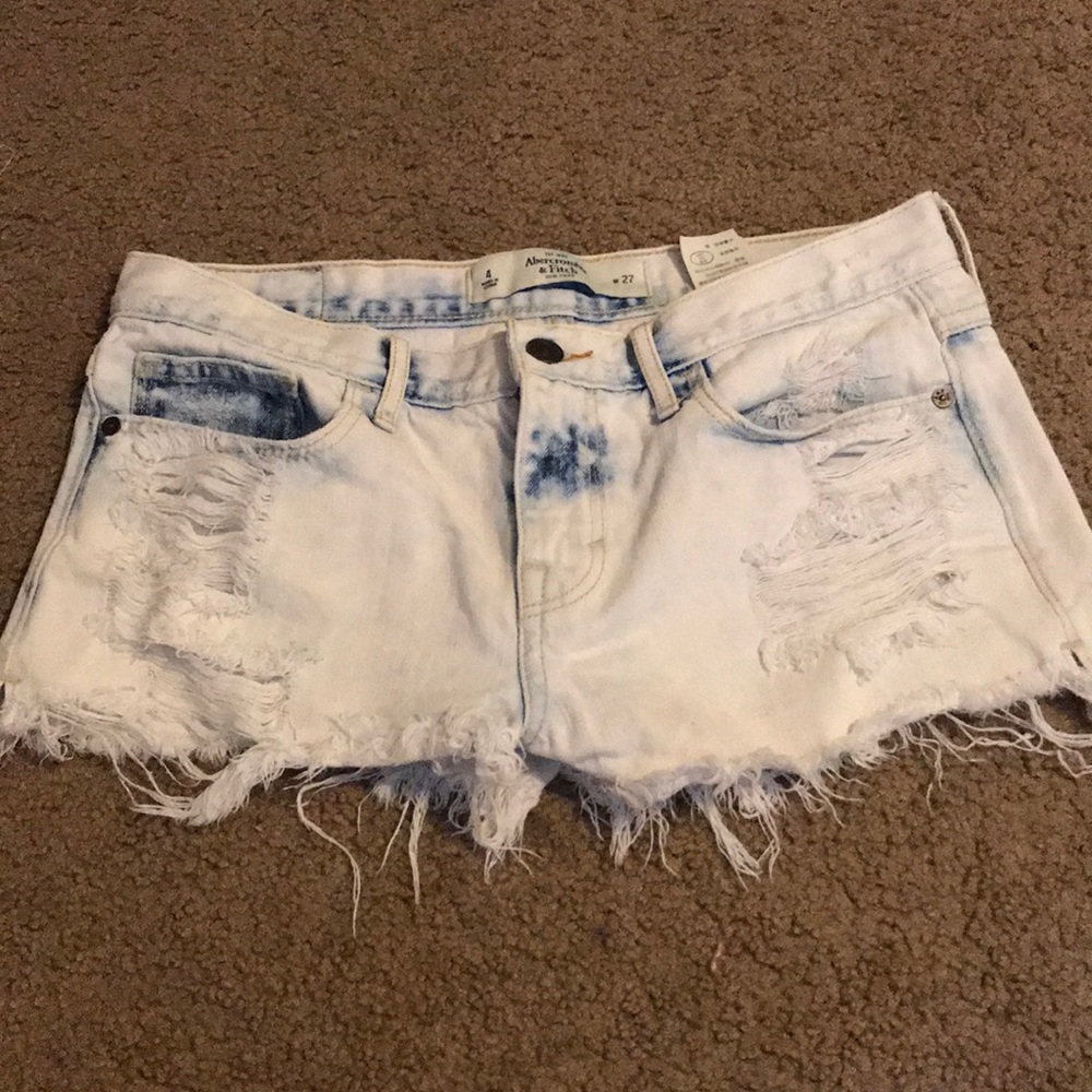 Abercrombie & Fitch jean shorts